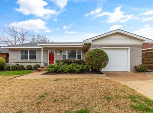 6571 Locke Ave, Fort Worth, TX 76116