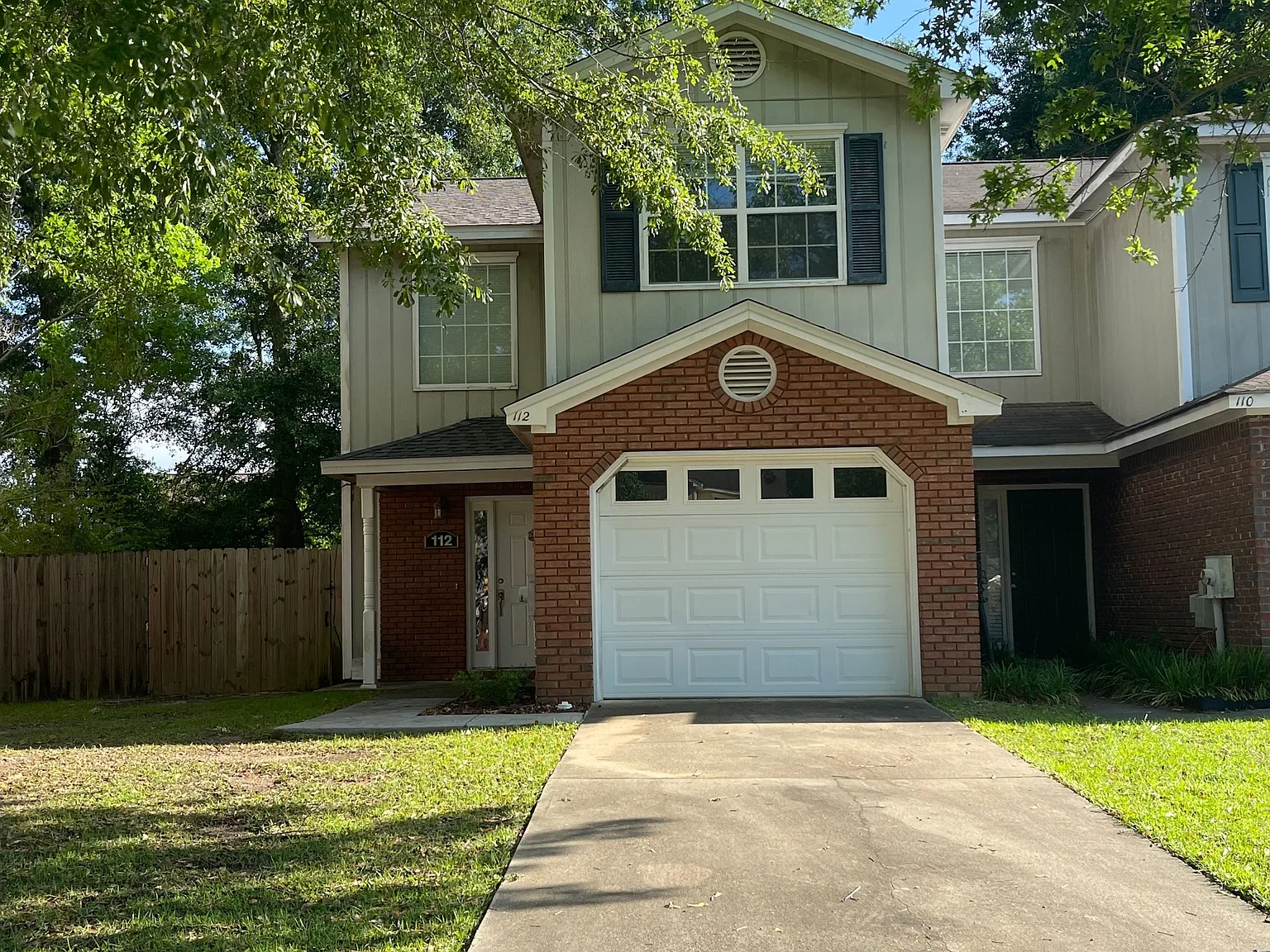 112 Candle Brook Dr - Unit... — Photo 1