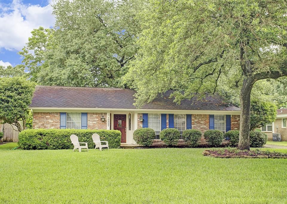 1st image of 10327 Londonderry Dr