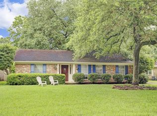 10327 Londonderry Dr, Houston, TX 77043