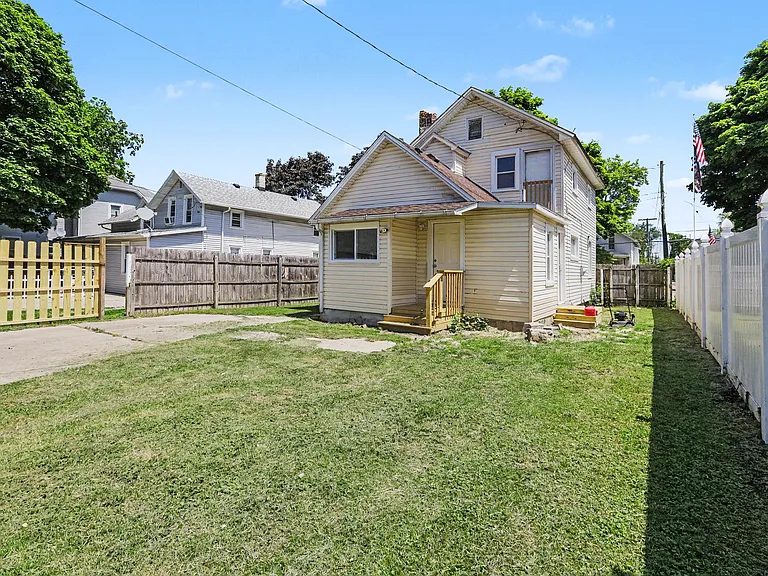 412 Scott St — Photo 11