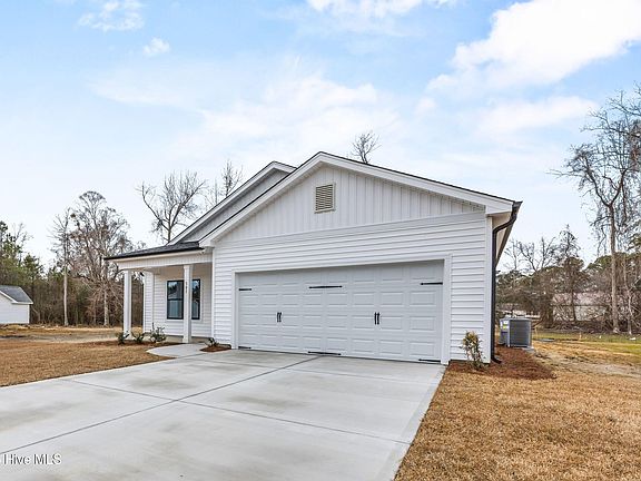 2nd image of 305 Riva Ridge
