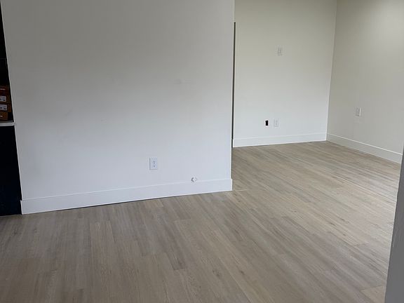 3rd image of 1824 5th St N #A