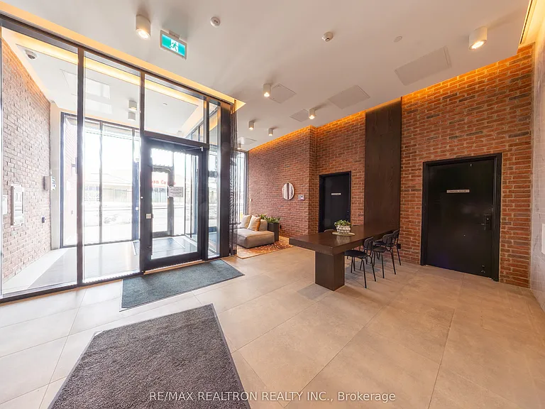 2799 Kingston Rd #910 — Photo 16