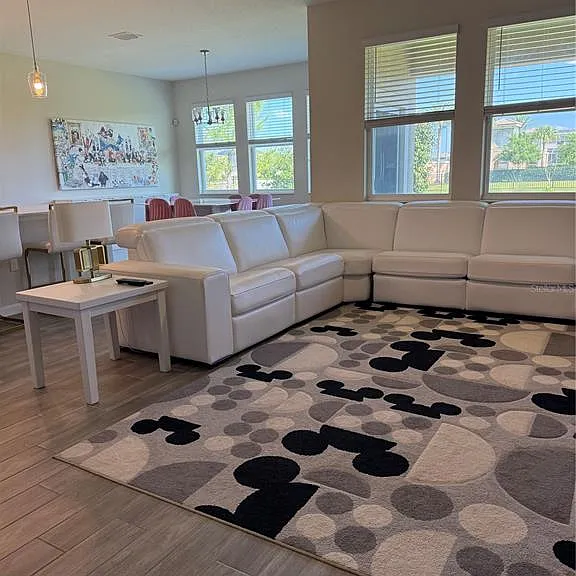 8999 Fluffy Lie Ct — Photo 2