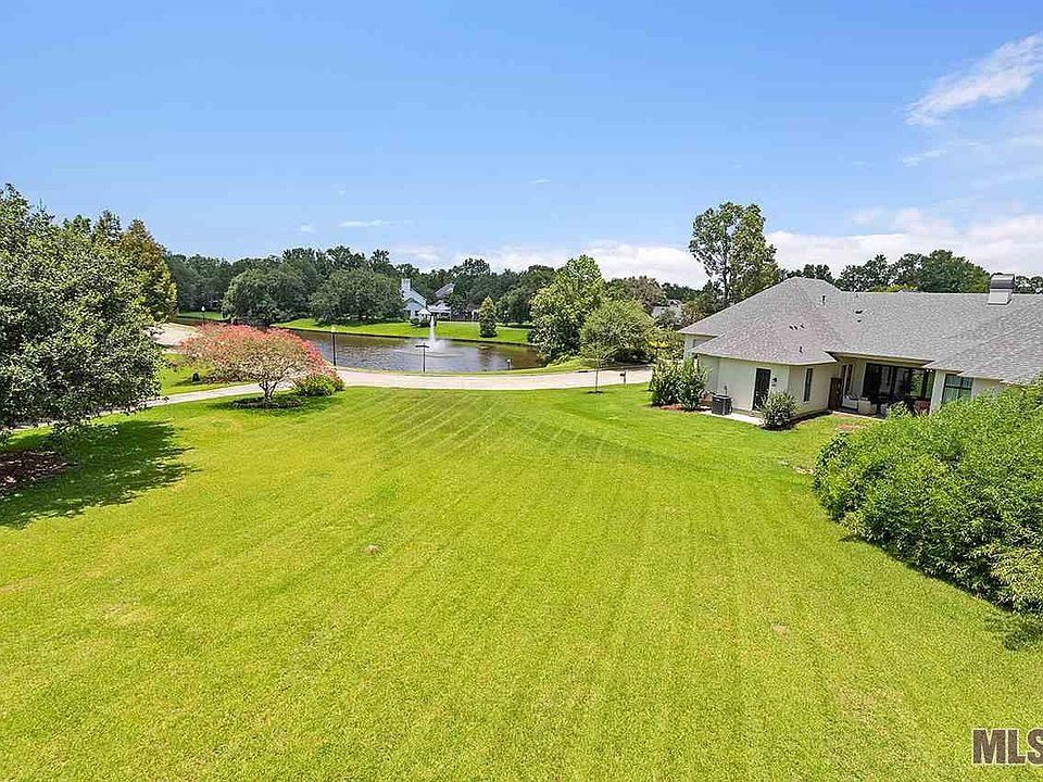 1st image of 916 E Harts Mill Ln Lot 15