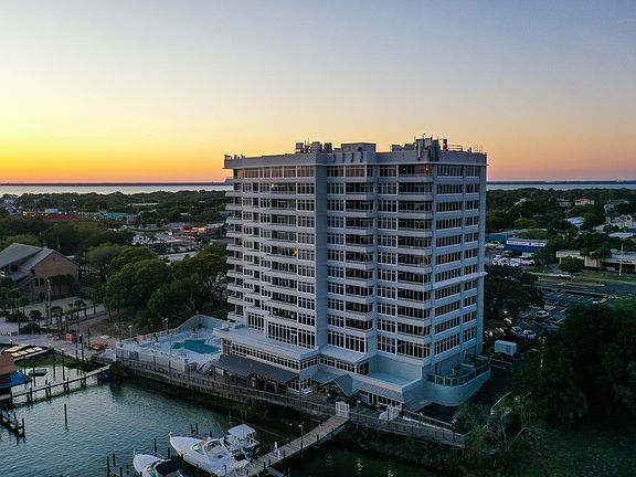 2nd image of 320 Harbor Blvd #901