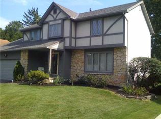 2423 Dover Rd, Columbus, OH 43209