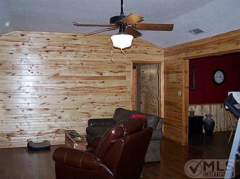 4th image of 578 County Road 2378