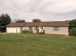 S4149 Ableman Rd, Rock Springs, WI 53961