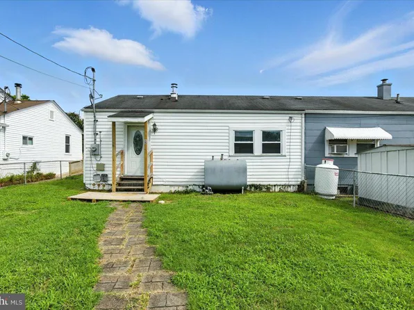 15 Greenwood Pl, Indian Head, MD 20640