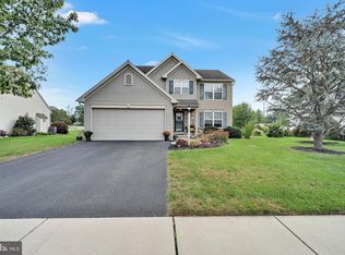 114 Bloomfield Dr, Ephrata, PA 17522