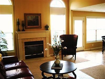4th image of 969 Jouett Creek Dr