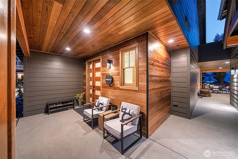 5th image of 252 Porcupine Lane