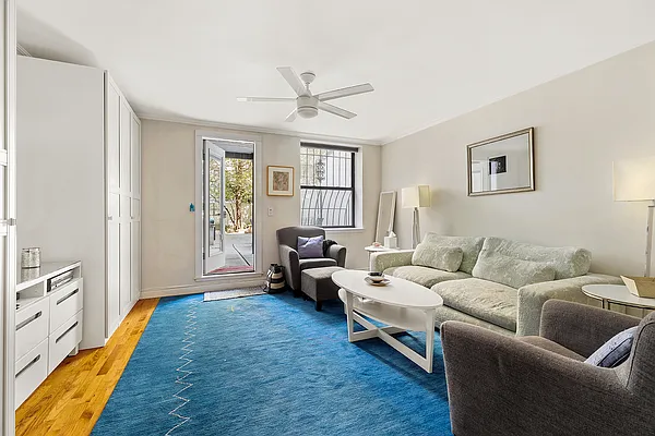 Sold by Compass | media 4