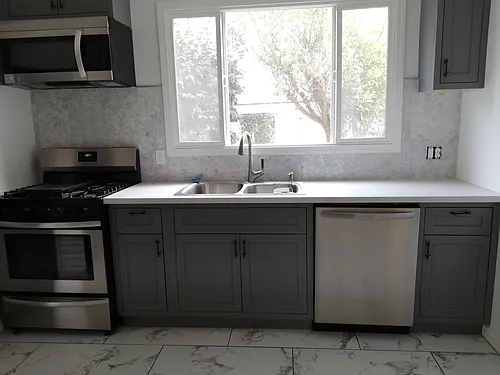 615 Cleveland St #1 Photo 1
