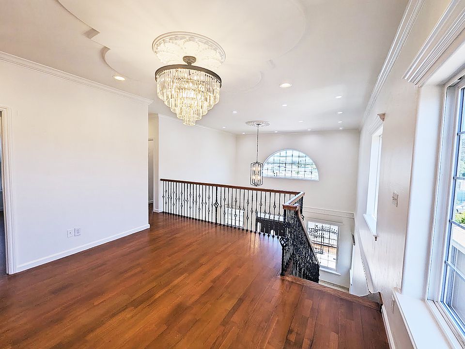 2nd image of 381 Huntington Ave #A