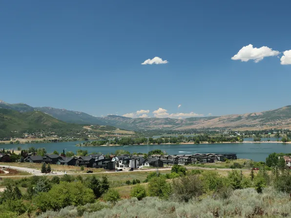 6839 E Summit Peak Cir, Huntsville, UT 84317