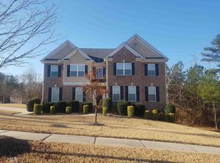 7921 The Lakes Dr, Fairburn, GA 30213