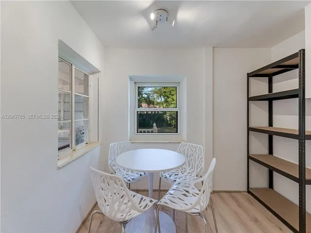 820 SW 26th Rd — Photo 8
