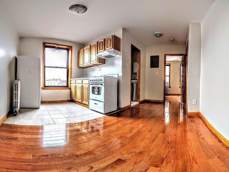 1st image of 328 E 14th St APT 2B