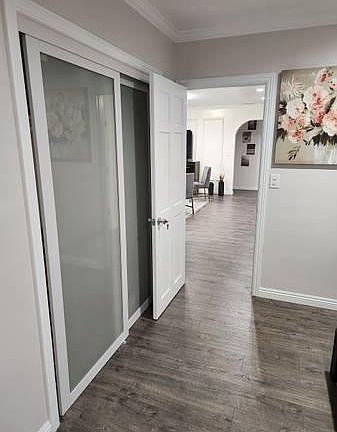 2nd image of 1070 Langley Way