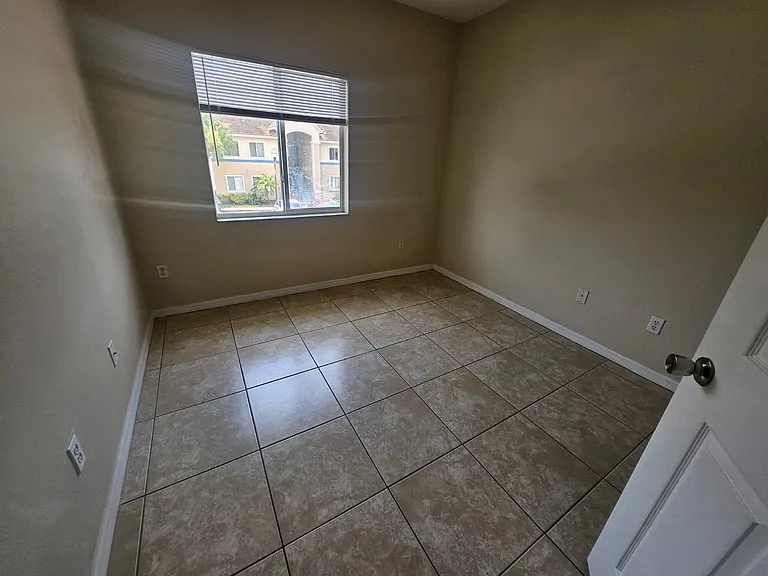 13216 Villa Vista Dr #201 — Photo 15