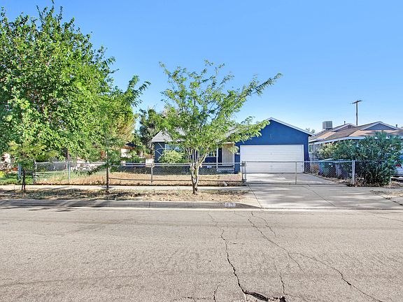 2nd image of 621 W Avenue H8