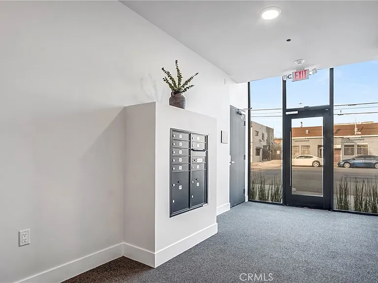 10035 S Western Ave #104 — Photo 6