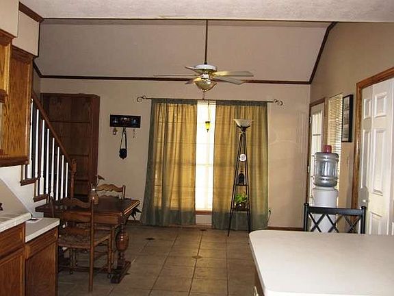 5th image of 5395 Greenbriar Ln