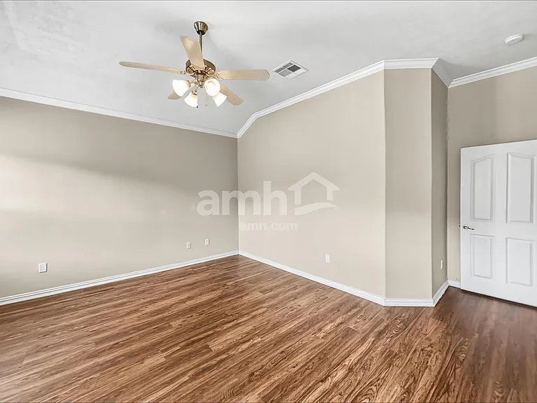 28914 Hidden Lake Ct W — Photo 9