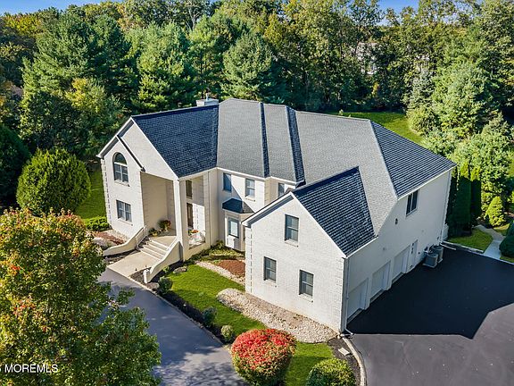 2nd image of 1721 Azure Drive