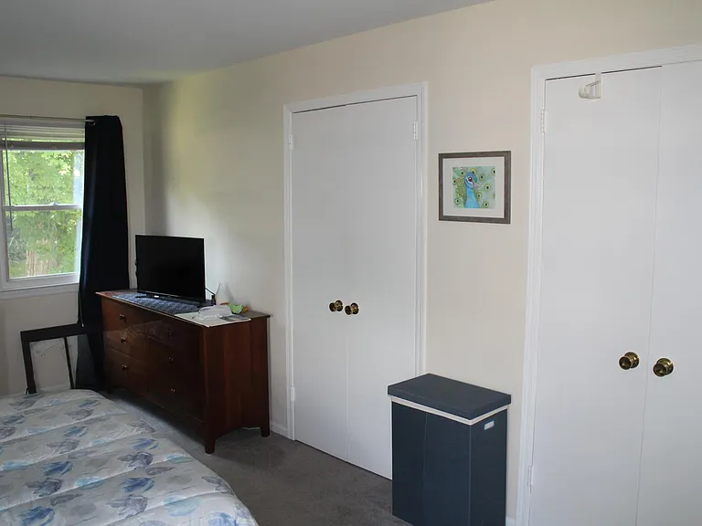 8 Riverview Ave #2 — Photo 9
