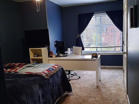 5th image of 24376 Parklane Dr