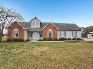 7260 State Route 56 SE, Mount Sterling, OH 43143