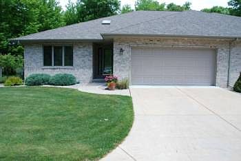 1st image of 5305 Westridge Dr Unit 40