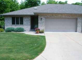 5305 Westridge Dr UNIT 40, Midland, MI 48640