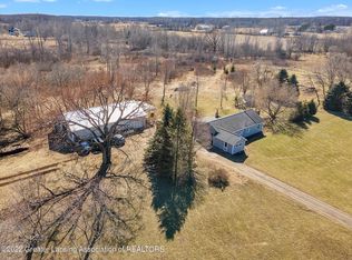 10035 Krouse Rd, Ovid, MI 48866