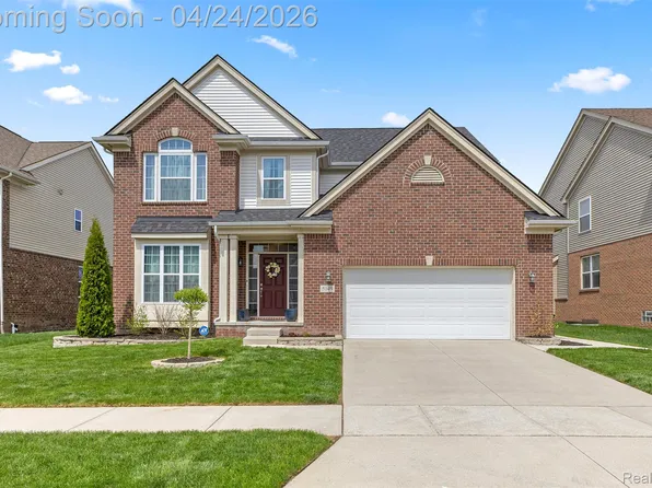 5149 Bradmore Ln, Warren, MI 48092