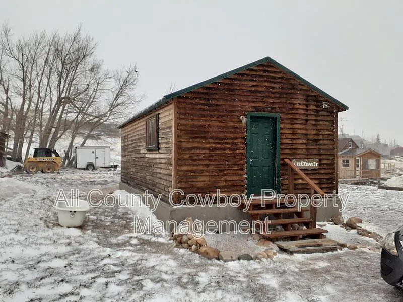Studio, 1.0 bath, 195 sqft, $575 — Photo 4