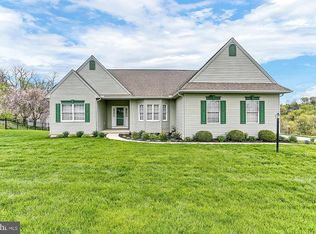 2628 Chronister Farm Rd, York, PA 17402