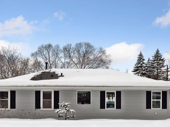 2117 Dixon Dr, Bloomington, MN 55431