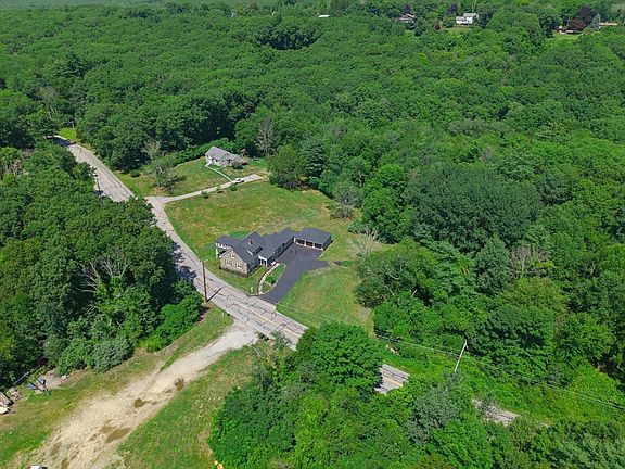 5th image of 67 Lower Gore Rd