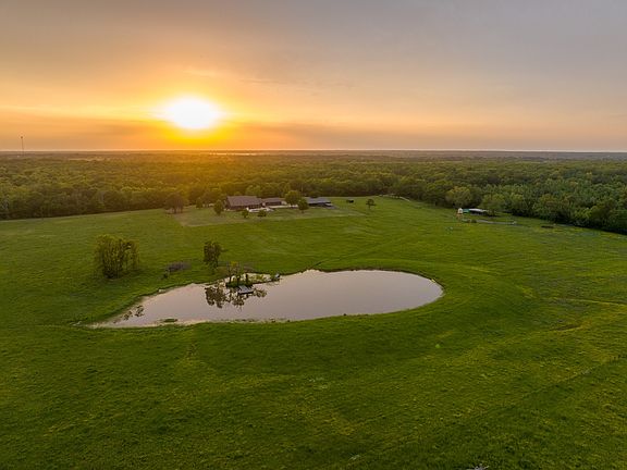 2nd image of 5000 Stillhouse Rd