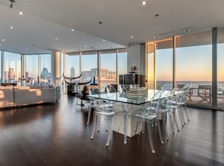 2900 McKinnon St APT 2701, Dallas, TX 75201