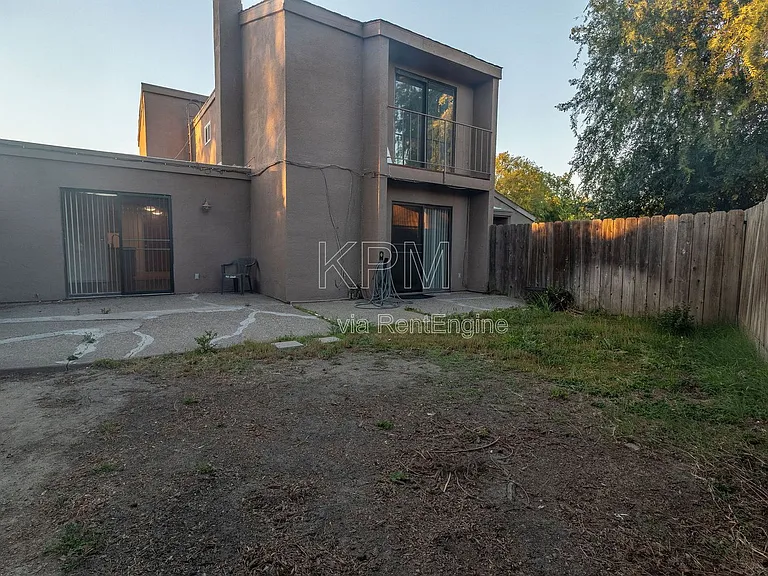 5530 Sandpiper Ct — Photo 18
