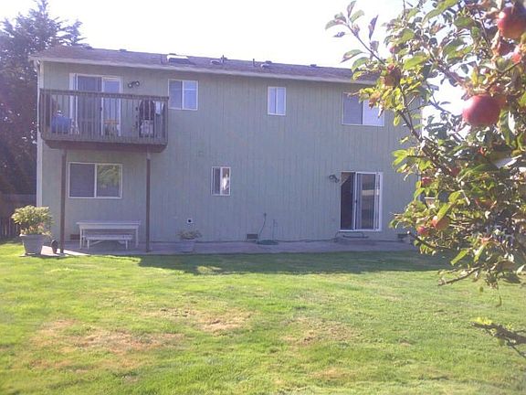 5th image of 1321 90th Dr NE