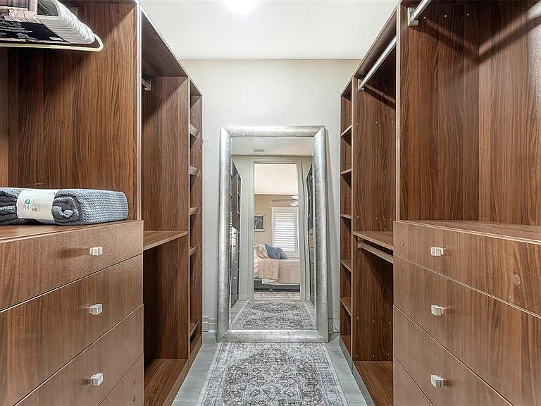 235 Cocoanut Ave #106B — Photo 20