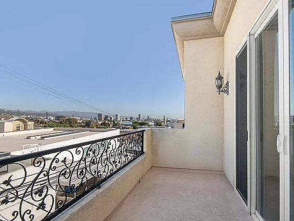 4th image of 9049 Alcott St #502