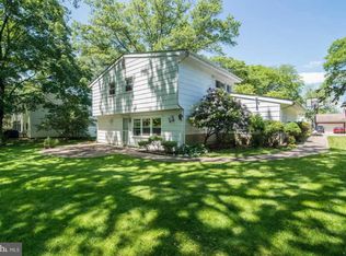 306 Iris Rd, Cherry Hill, NJ 08003